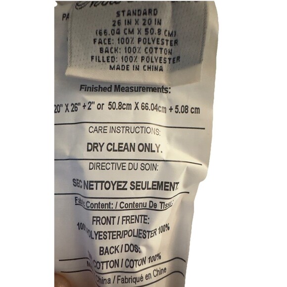 Set Of 2 Noble Excellence White Pillow Shams With Flour De Lis Pattern 26x20 - Picture 6 of 7